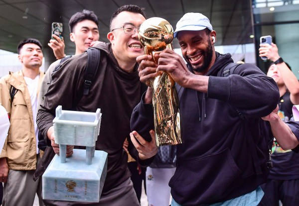CBA“一人一城”的故事多动人，这是韩德君与辽篮的羁绊