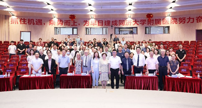 交流高压氧医学新技术《重症患者高压氧治疗技术学习班》举办